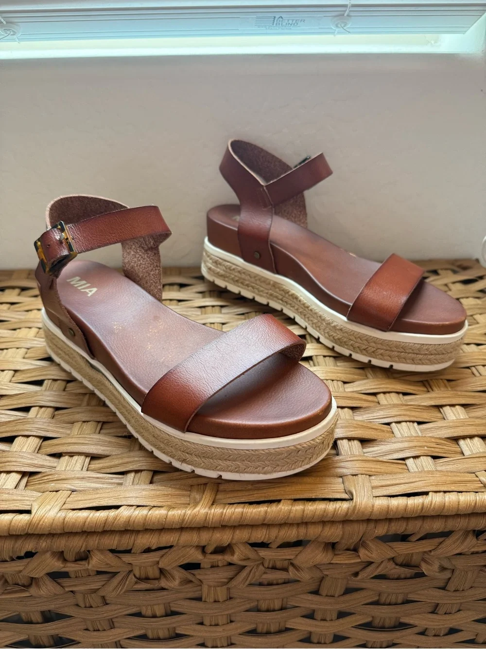 MIA Women’s Brown Leather Platform Espadrille Sandals, Size 9